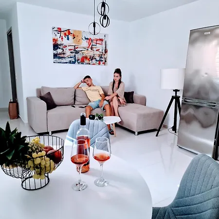 Апартаменты Stelios House W Courtyard Ираклион